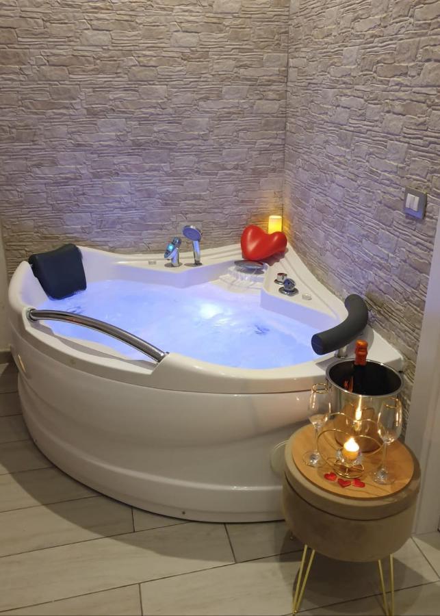 锡拉库扎Momenti E Wellness别墅 外观 照片